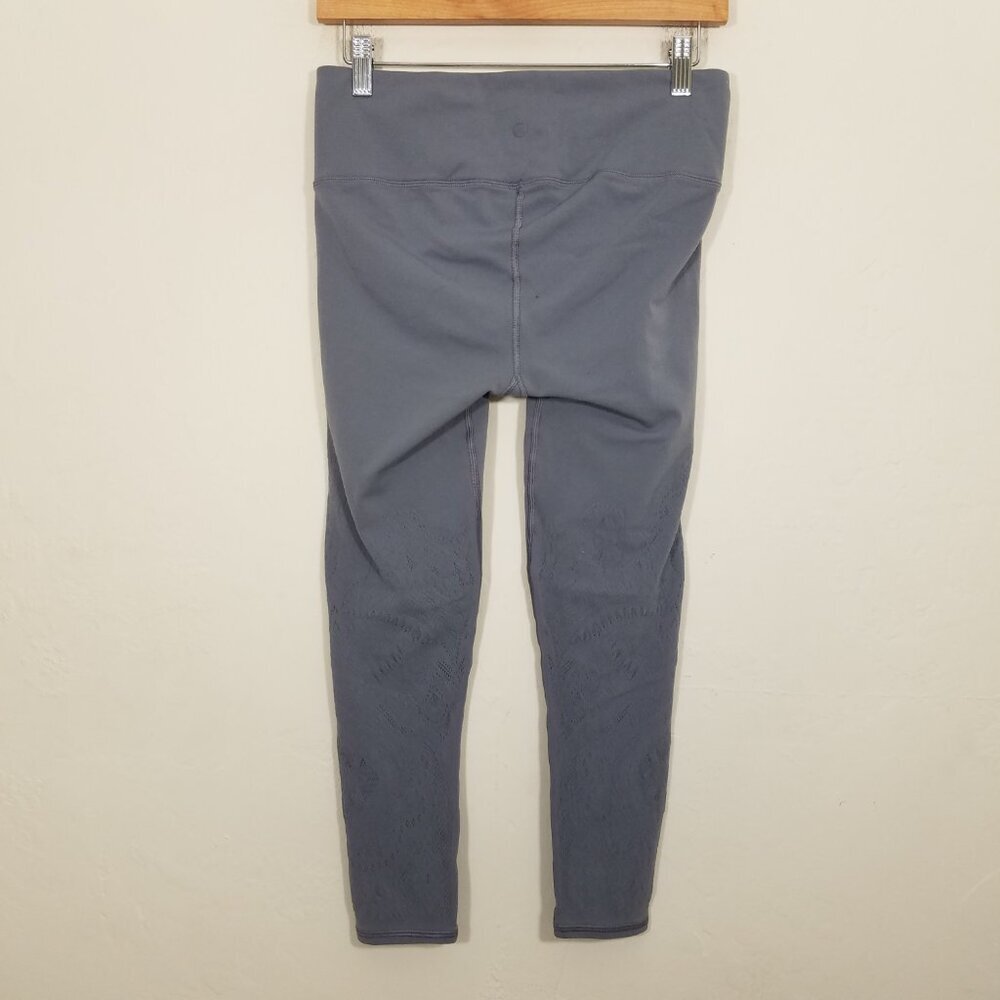 Lululemon Mesh Crop Leggings Size 10 - Picture 3 of 5